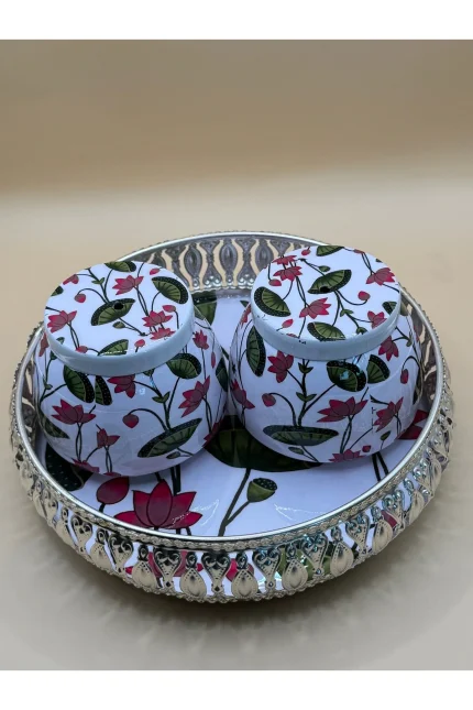Elegant Silver Plated Tray with Floral Detailing & 2 Gift Boxes